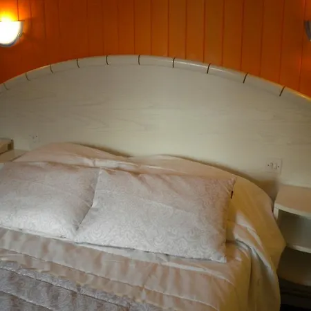 Hotel Restaurant A L'ange 2*