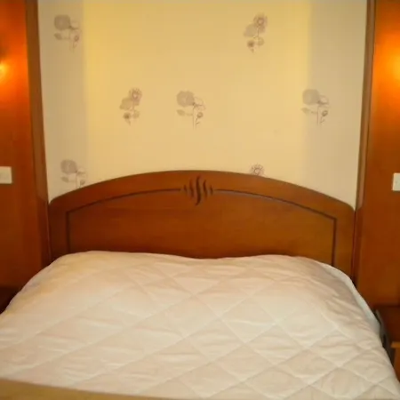 Restaurant A L'ange Hotel 2*