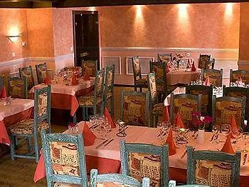 Restaurant A L'ange מלון