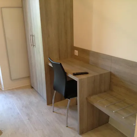 Restaurant A L'ange מלון 2*