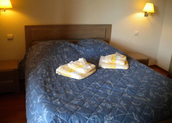 Restaurant A L'ange Отель Climbach